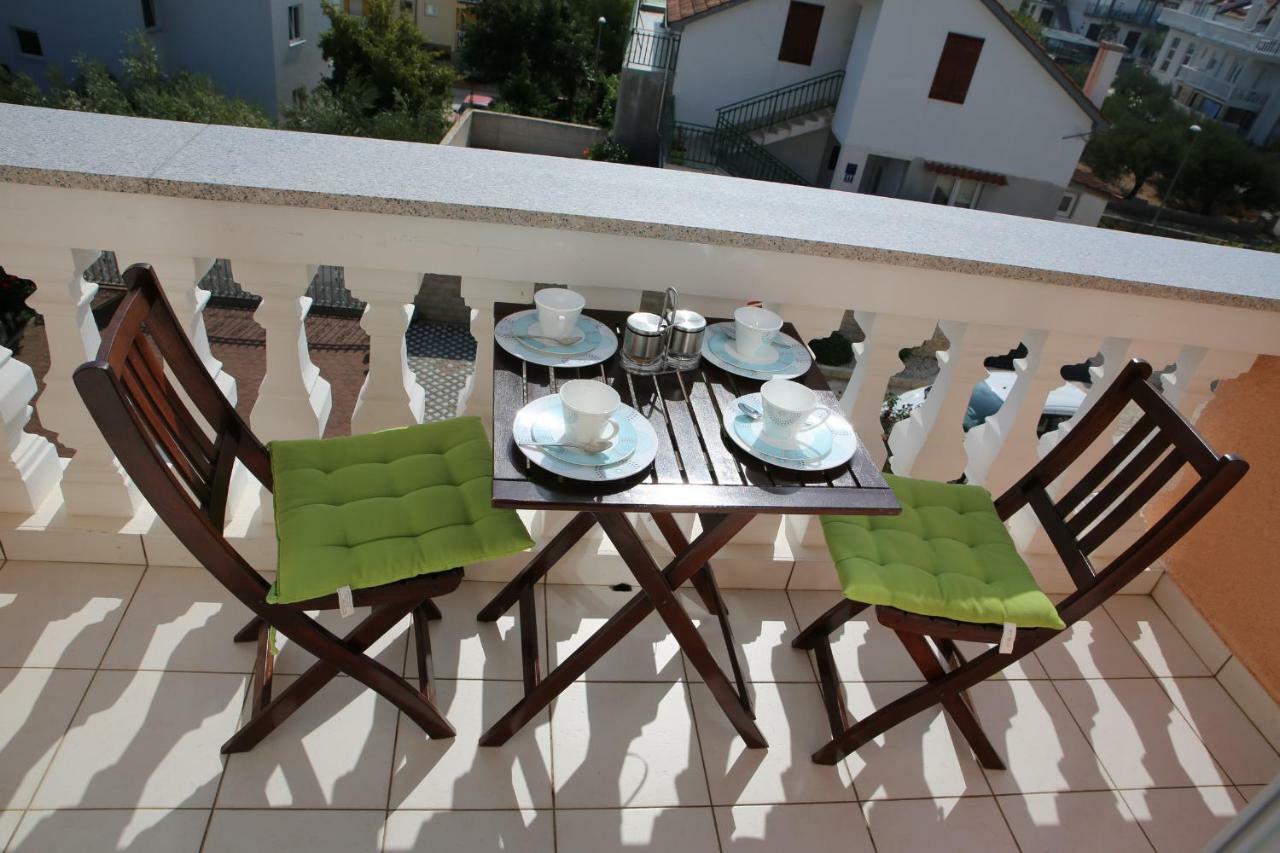 Villa Marica Vodice Exterior foto