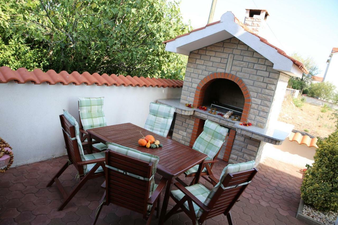 Villa Marica Vodice Exterior foto
